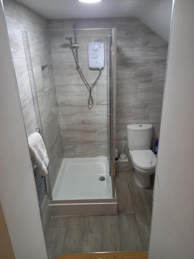Apartment With Roof Terrace Close To City Centre Cardiff Extérieur photo